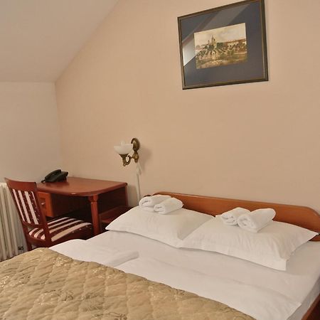 Garni Hotel Beograd Negotin Quarto foto